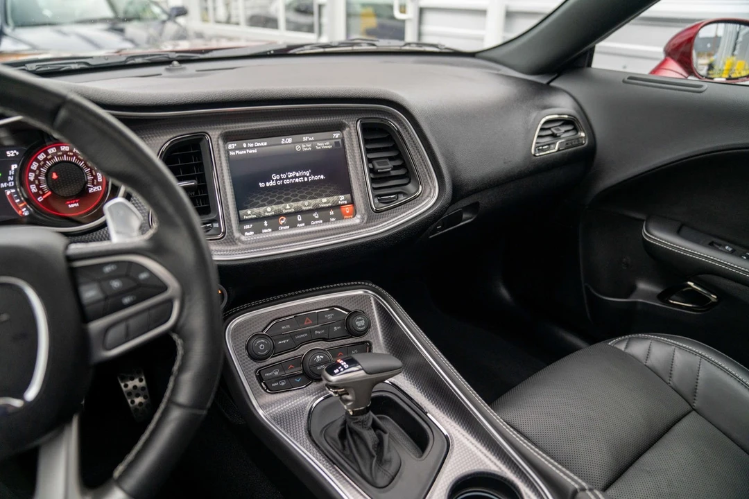 2019 Dodge Challenger SRT Hellcat 3rd Gen - Image 13 of 31