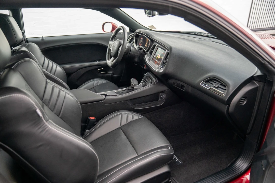 2019 Dodge Challenger SRT Hellcat 3rd Gen - Image 23 of 31