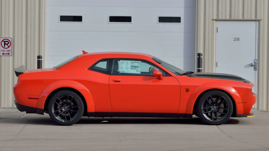 2019 Dodge Challenger SRT Hellcat 3rd Gen - Image 2 of 12