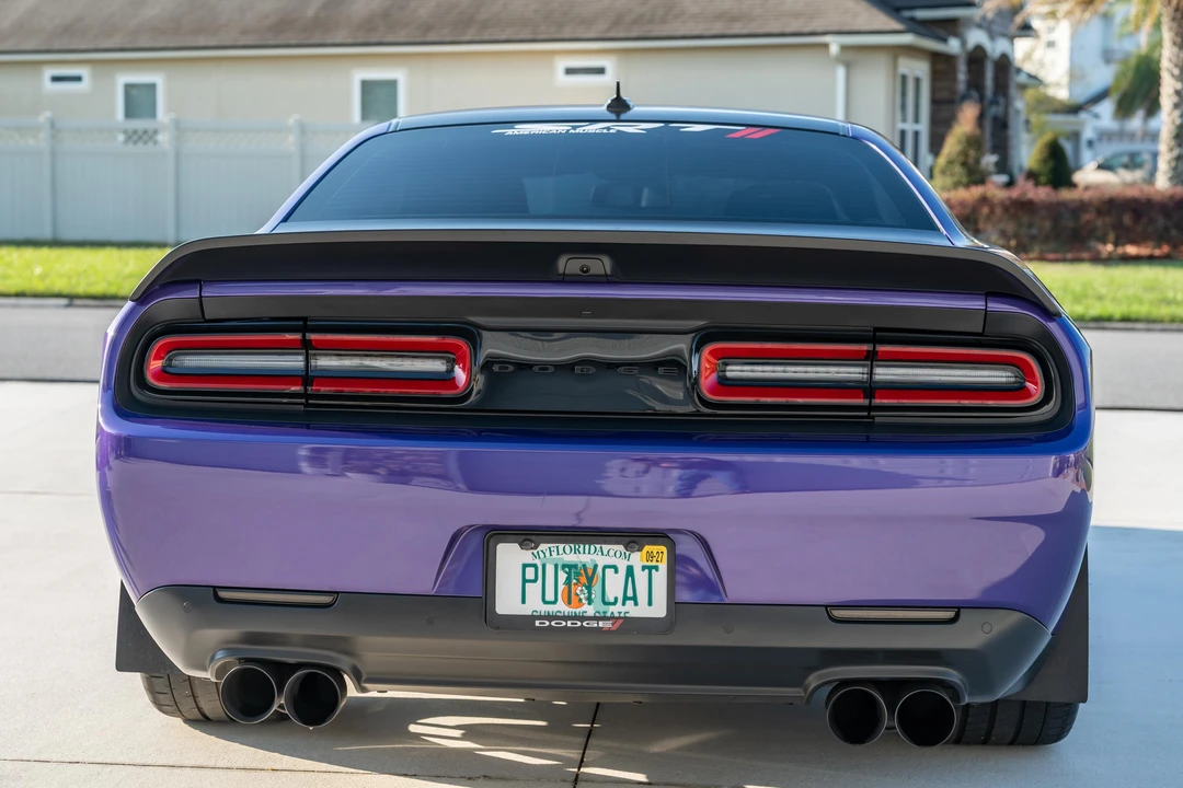 2019 Dodge Challenger SRT Hellcat 3rd Gen - Image 9 of 31
