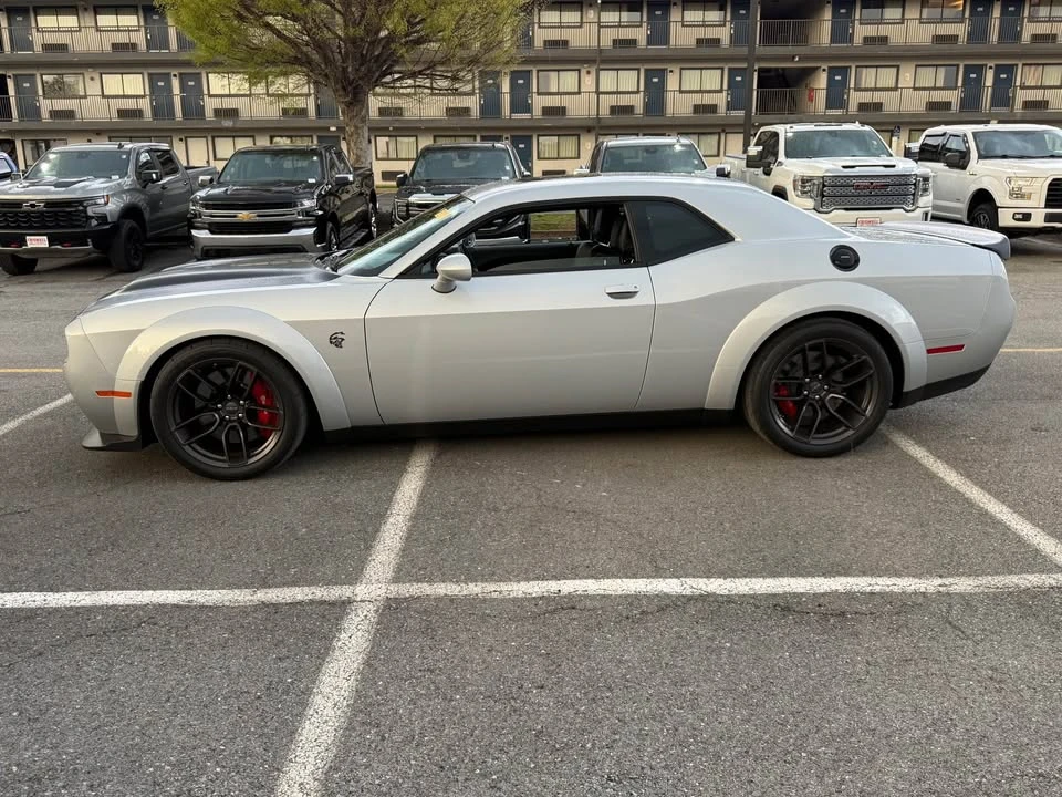 2019 Dodge Challenger SRT Hellcat 3rd Gen - Image 4 of 20