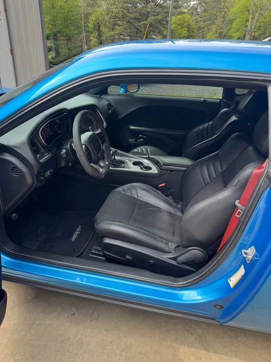 2019 Dodge Challenger - Image 8 of 8
