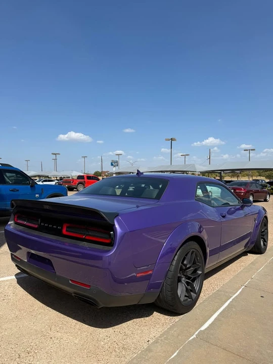 2019 Dodge Challenger SRT Hellcat 3rd Gen - Image 5 of 17