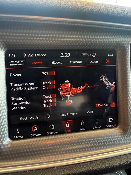 2019 Dodge Challenger SRT Hellcat 3rd Gen - Image 17 of 17