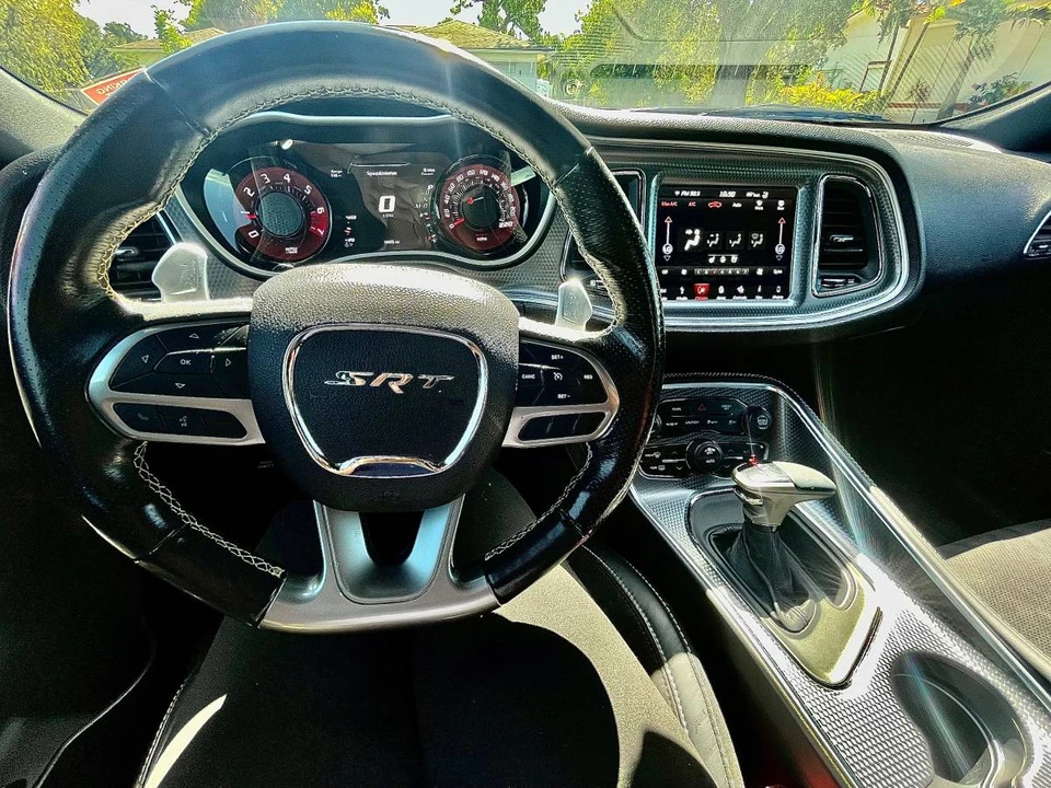 2019 Dodge Challenger SRT Hellcat 3rd Gen - Image 16 of 18