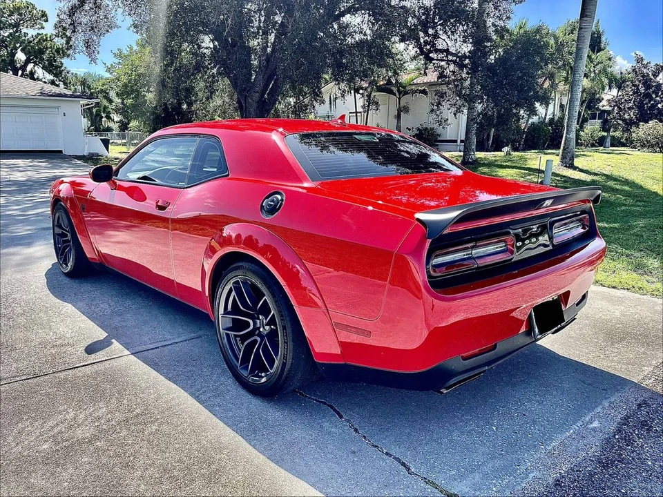 2019 Dodge Challenger SRT Hellcat 3rd Gen - Image 8 of 18