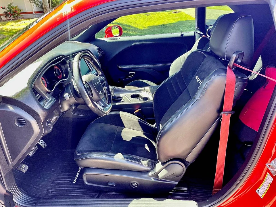 2019 Dodge Challenger SRT Hellcat 3rd Gen - Image 10 of 18