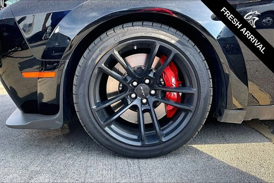 2019 Dodge Challenger SRT Hellcat 3rd Gen - Image 19 of 20