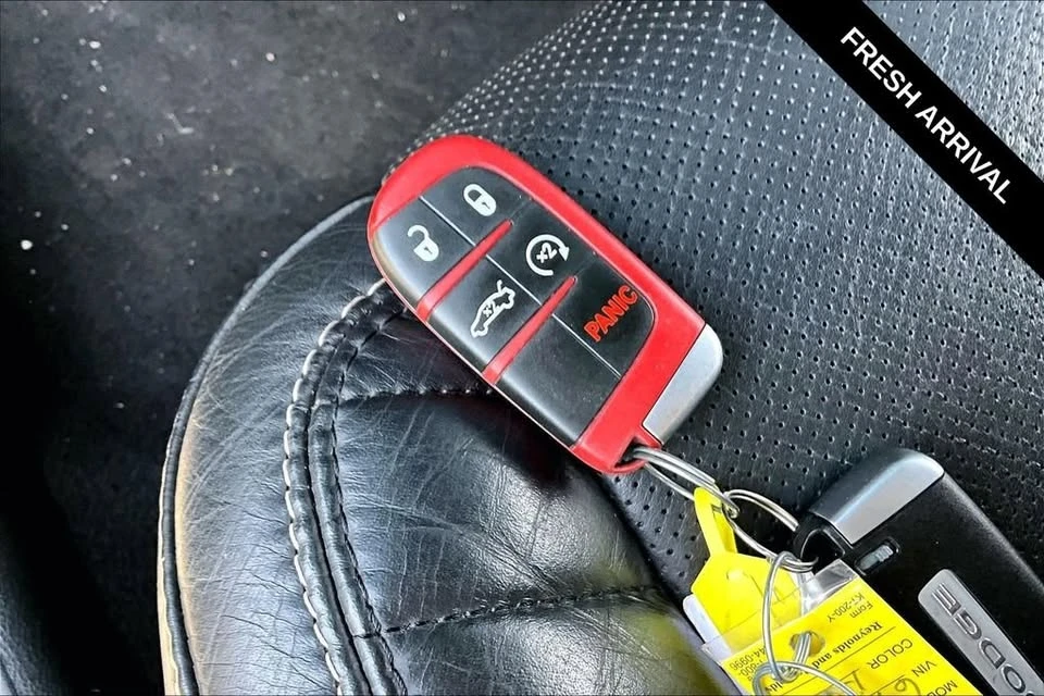 2019 Dodge Challenger SRT Hellcat 3rd Gen - Image 20 of 20
