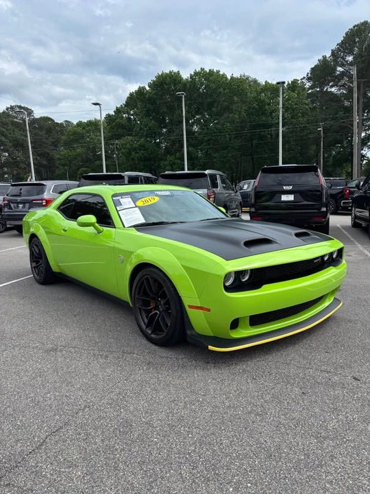 2019 Dodge Challenger SRT Hellcat 3rd Gen - Image 3 of 17