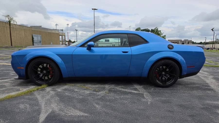 2019 Dodge Challenger SRT Hellcat 3rd Gen - Image 2 of 11
