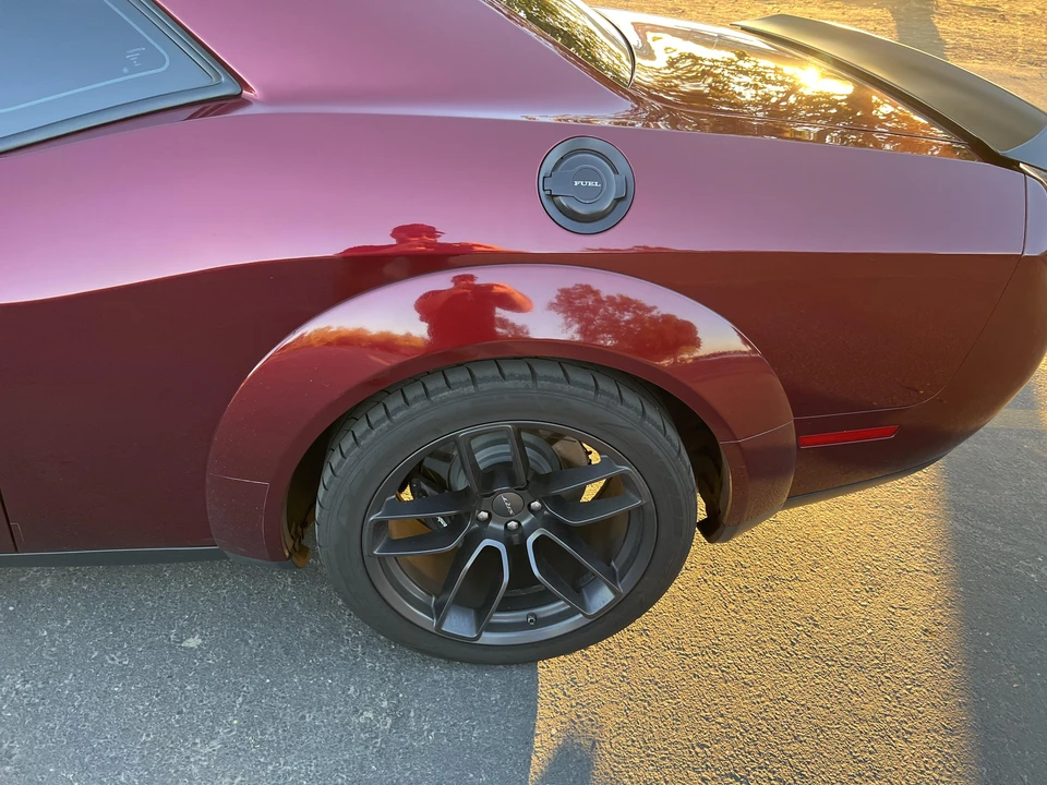 2019 Dodge Challenger SRT Hellcat 3rd Gen - Image 27 of 31