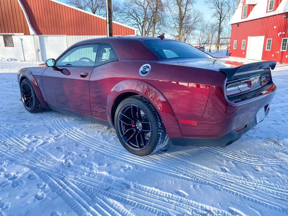 2019 Dodge Challenger SRT Hellcat 3rd Gen - Image 17 of 31