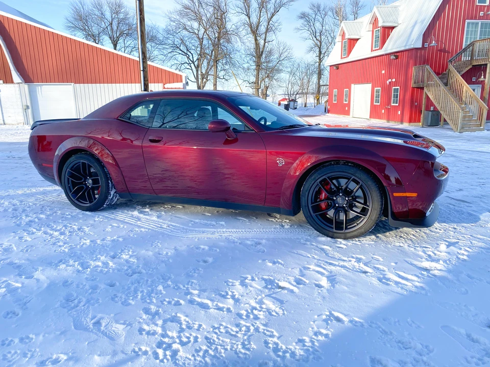 2019 Dodge Challenger SRT Hellcat 3rd Gen - Image 28 of 31
