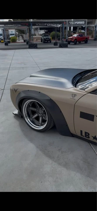 2019 Dodge Challenger SRT Hellcat 3rd Gen - Image 10 of 11