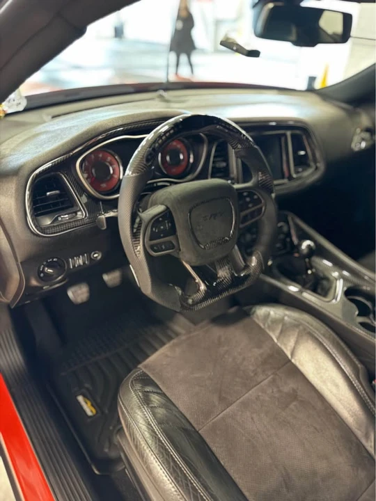 2019 Dodge Challenger SRT Hellcat 3rd Gen - Image 11 of 12