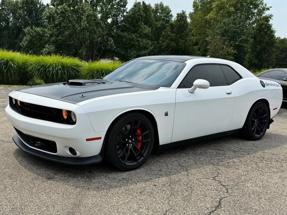 2019 Dodge Challenger SRT8 & 392 3rd Gen - Image 5 of 16