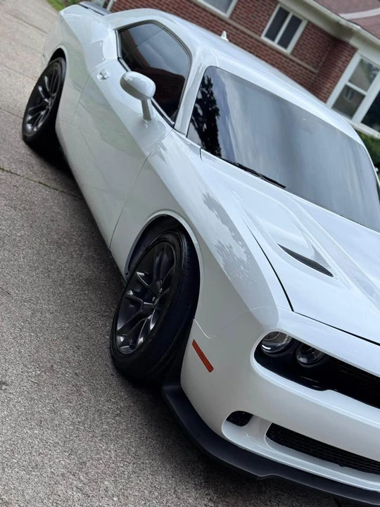 2019 Dodge Challenger - Image 2 of 7