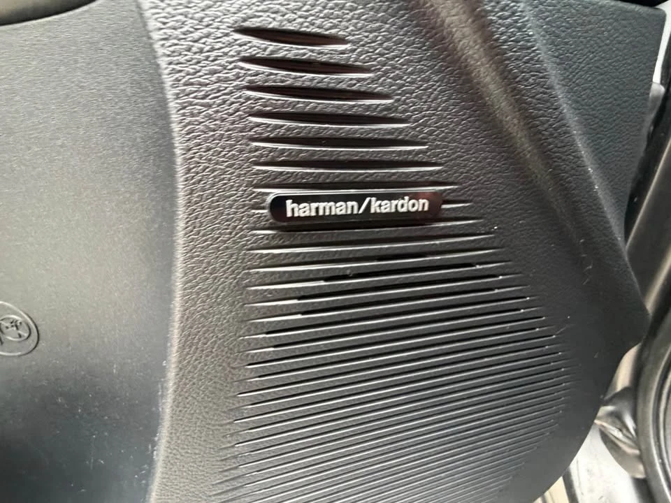2019 Dodge Challenger SRT Hellcat 3rd Gen - Image 7 of 13