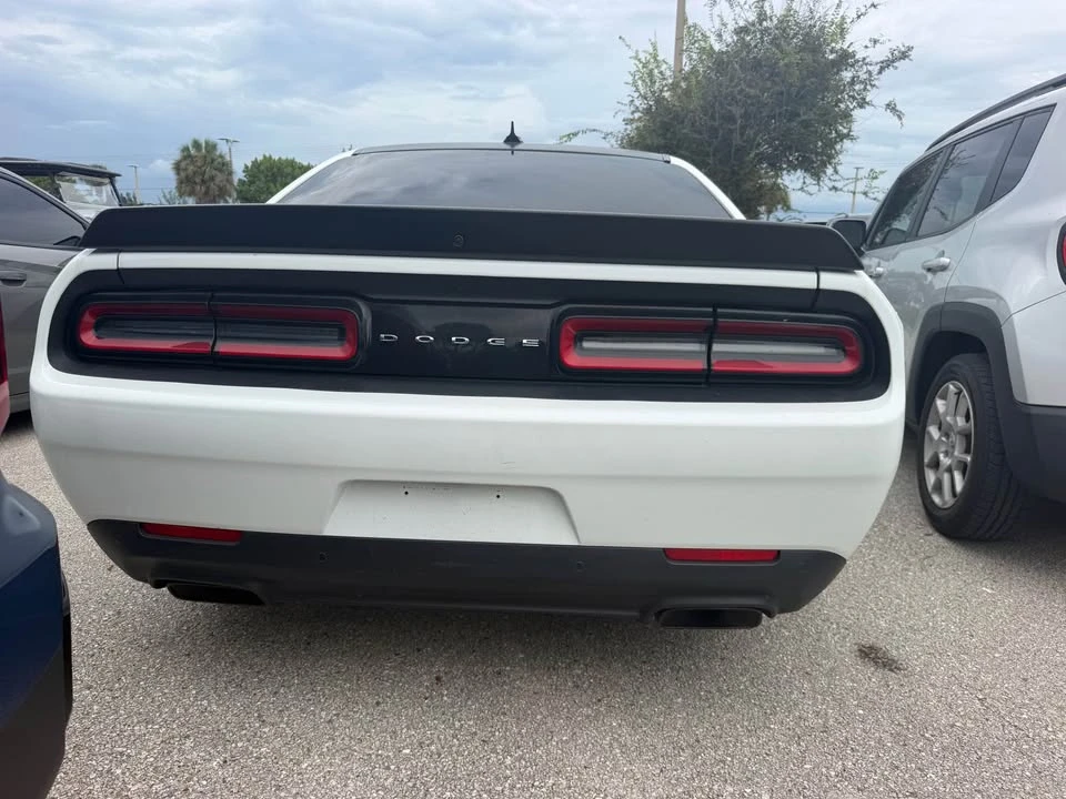 2019 Dodge Challenger SRT Hellcat 3rd Gen - Image 12 of 13