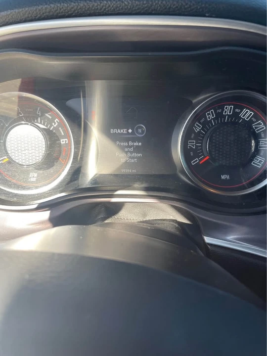 2019 Dodge Challenger 3rd Gen - Image 5 of 7