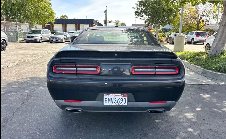 2019 Dodge Challenger 3rd Gen - Image 2 of 9