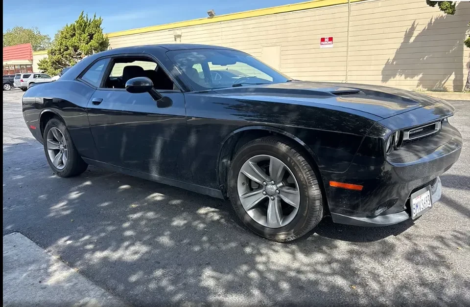 2019 Dodge Challenger 3rd Gen - Image 5 of 9