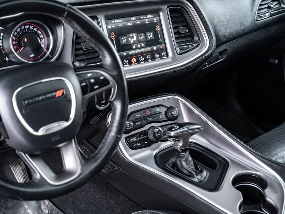 2019 Dodge Challenger 3rd Gen - Image 17 of 20