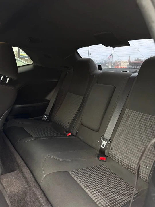 2019 Dodge Challenger 3rd Gen - Image 12 of 13