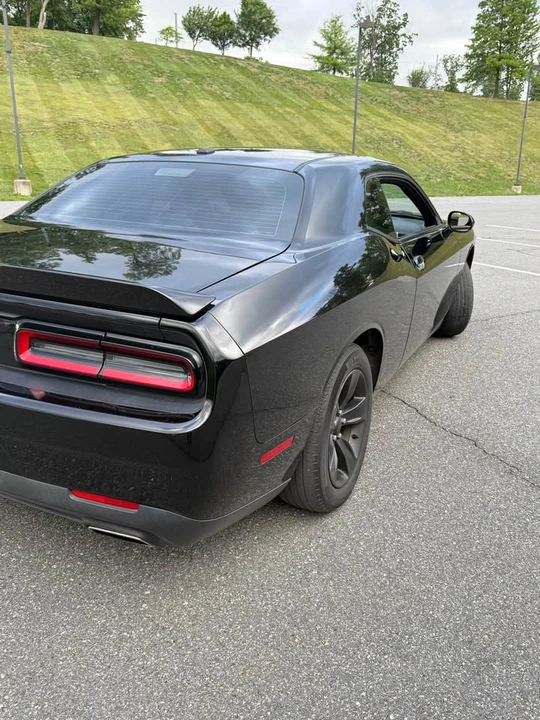 2019 Dodge Challenger 3rd Gen - Image 17 of 17