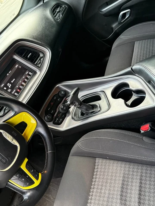 2019 Dodge Challenger 3rd Gen - Image 10 of 17