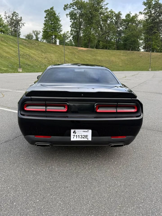 2019 Dodge Challenger 3rd Gen - Image 5 of 17