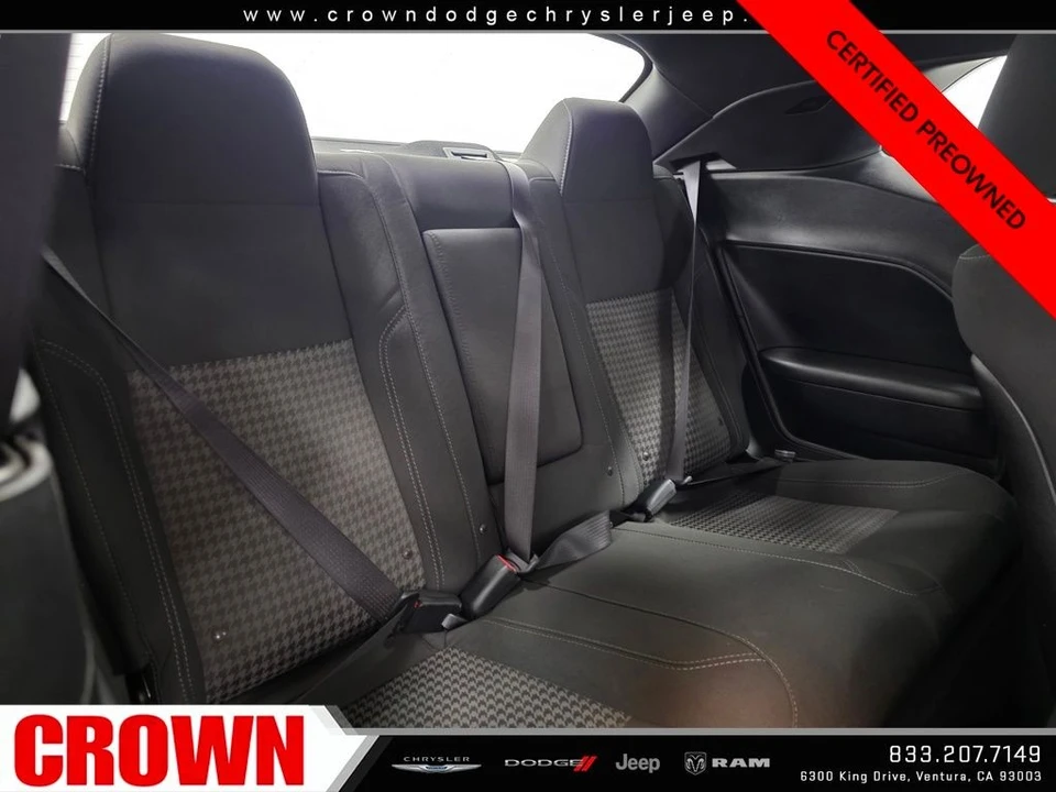 2019 Dodge Challenger 3rd Gen - Image 10 of 12