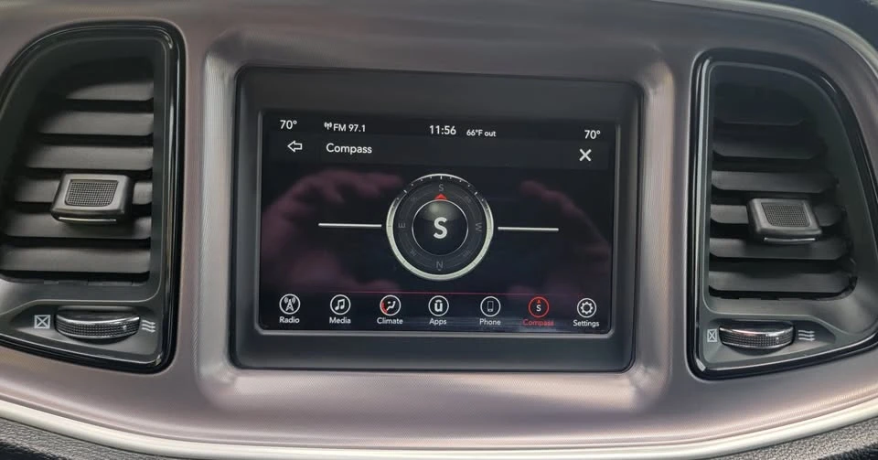 2019 Dodge Challenger 3rd Gen - Image 18 of 19