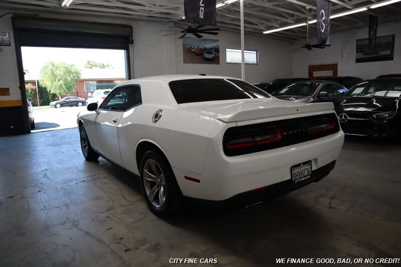 2019 Dodge Challenger 3rd Gen - Image 6 of 23