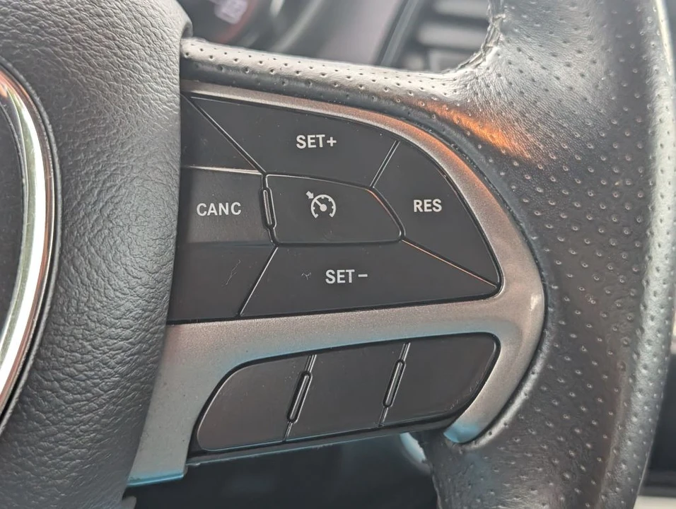 2019 Dodge Challenger 3rd Gen - Image 15 of 19