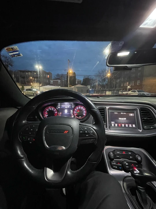 2019 Dodge Challenger 3rd Gen - Image 12 of 13