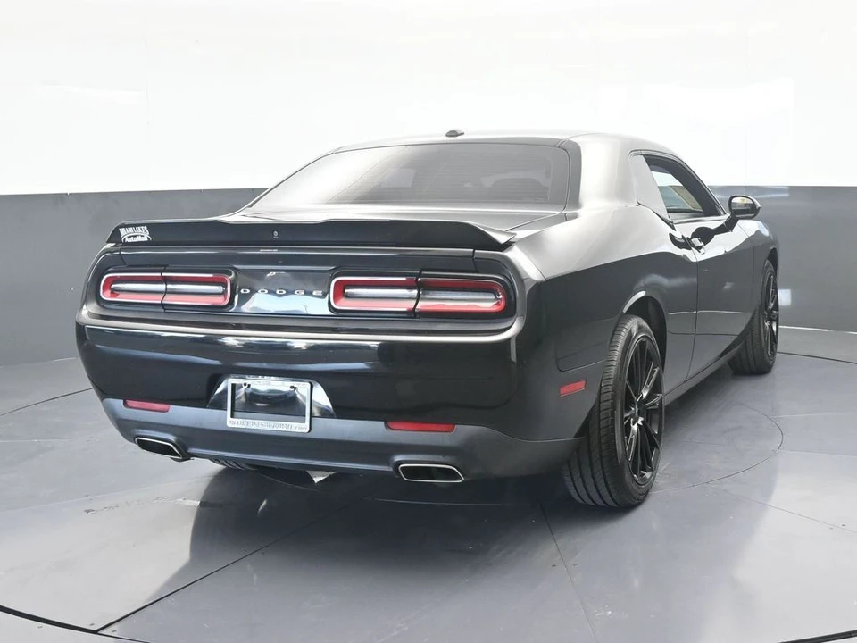 2019 Dodge Challenger 3rd Gen - Image 5 of 12