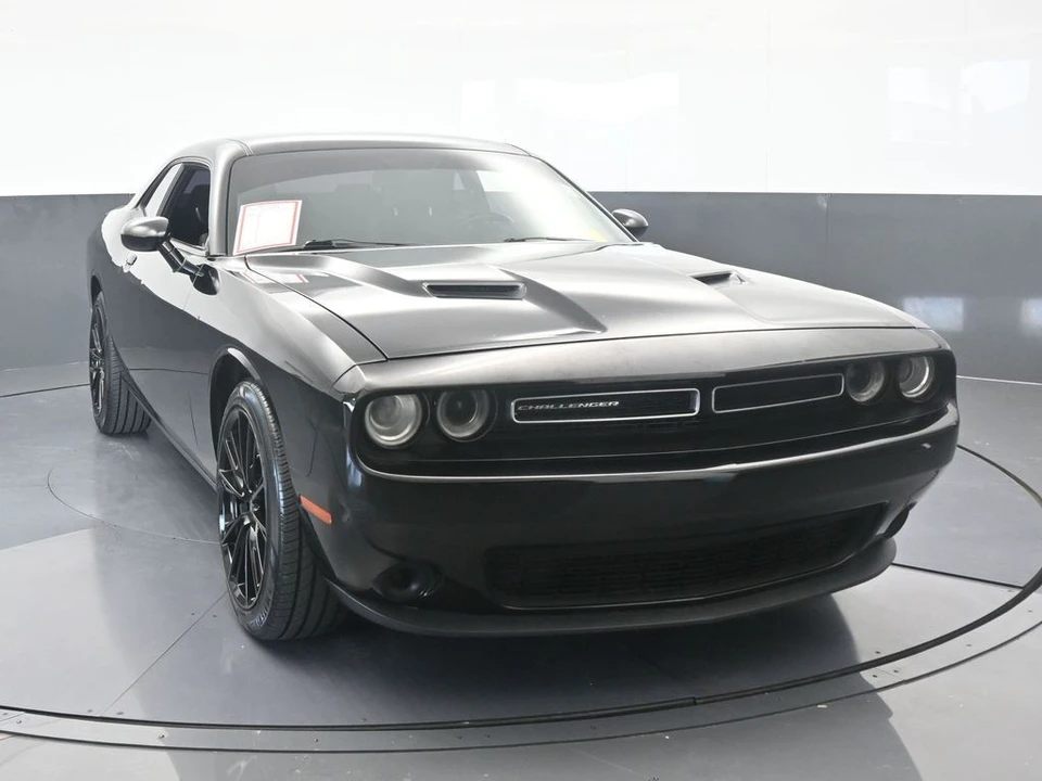 2019 Dodge Challenger 3rd Gen - Image 9 of 12