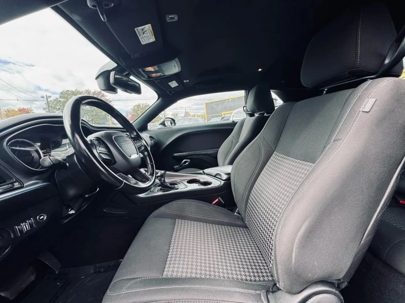 2019 Dodge Challenger 3rd Gen - Image 8 of 12