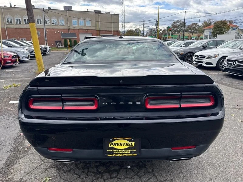 2019 Dodge Challenger 3rd Gen - Image 5 of 12