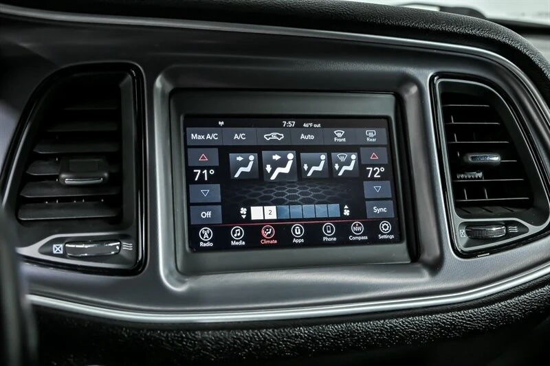 2019 Dodge Challenger 3rd Gen - Image 24 of 28
