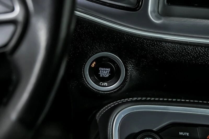 2019 Dodge Challenger 3rd Gen - Image 23 of 28