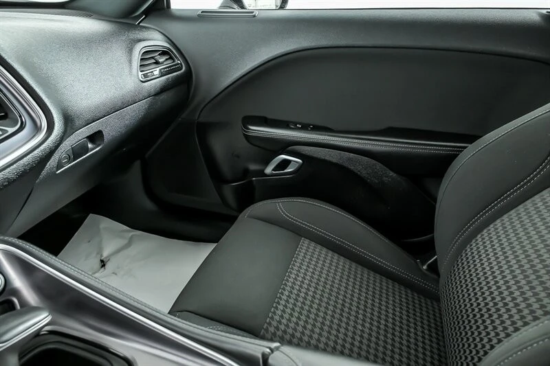 2019 Dodge Challenger 3rd Gen - Image 28 of 28
