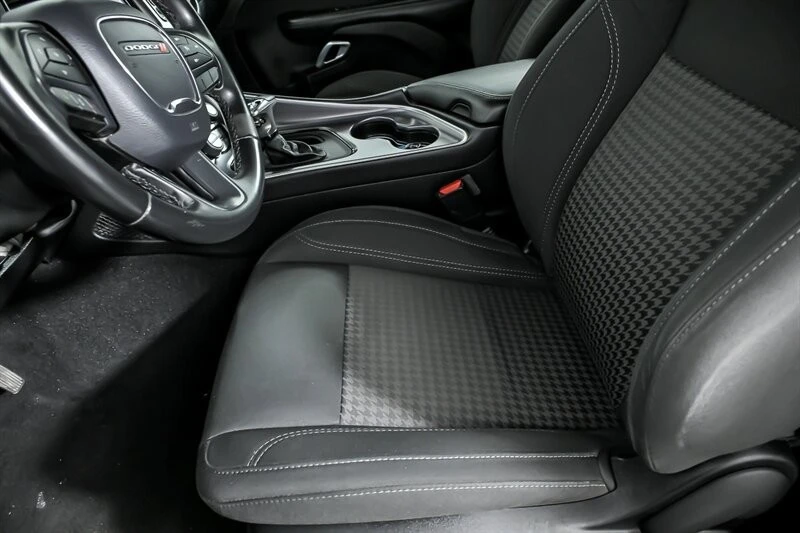 2019 Dodge Challenger 3rd Gen - Image 17 of 28