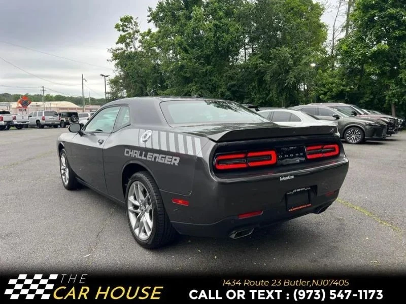 2019 Dodge Challenger 3rd Gen - Image 10 of 12