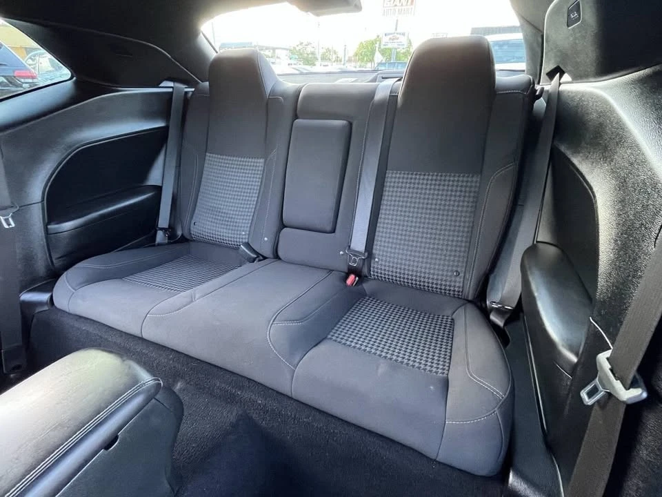 2019 Dodge Challenger 3rd Gen - Image 17 of 20