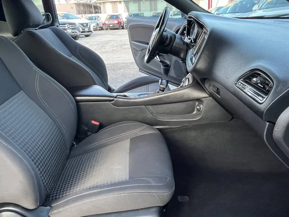 2019 Dodge Challenger 3rd Gen - Image 15 of 20