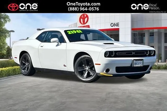 2019 Dodge Challenger SXT