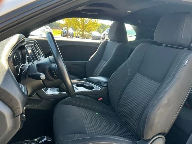 2019 Dodge Challenger 3rd Gen - Image 9 of 17